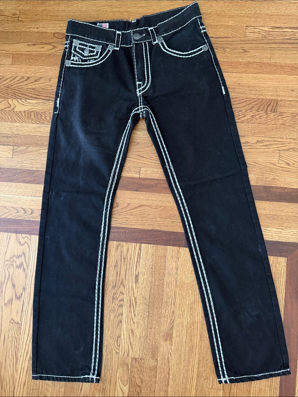 True Religion Joey Super T Black Jeans with White Stitching 32 x 32 NWOT